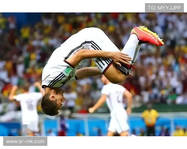 足球精准射手盘点：那些以神奇准度征服绿茵场的传奇球星